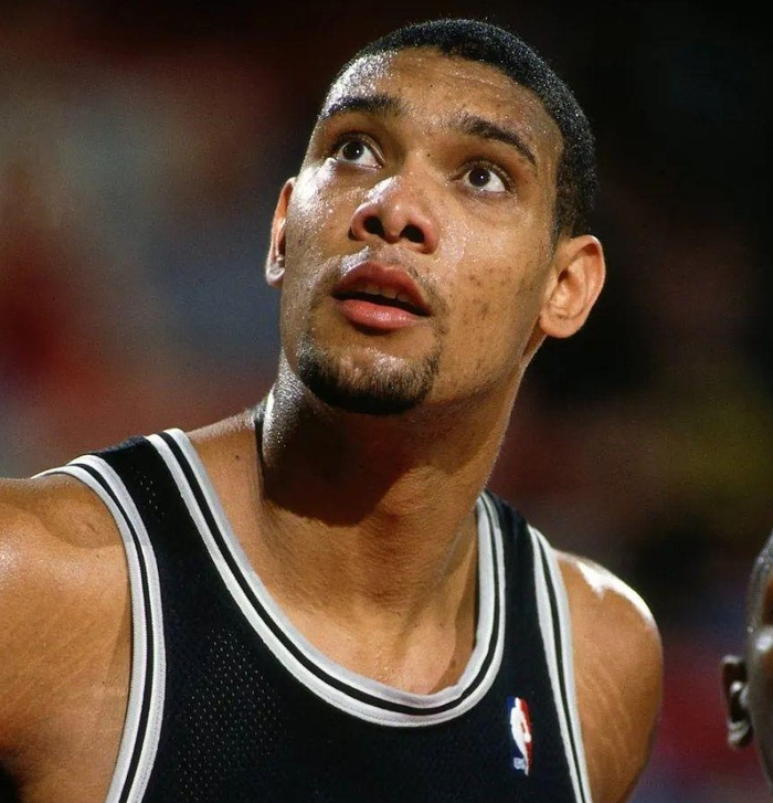 落入下风！毕巴与皇马联赛近6次交手仅取1胜（处于劣势！毕巴近6次联赛对皇马仅获一胜）