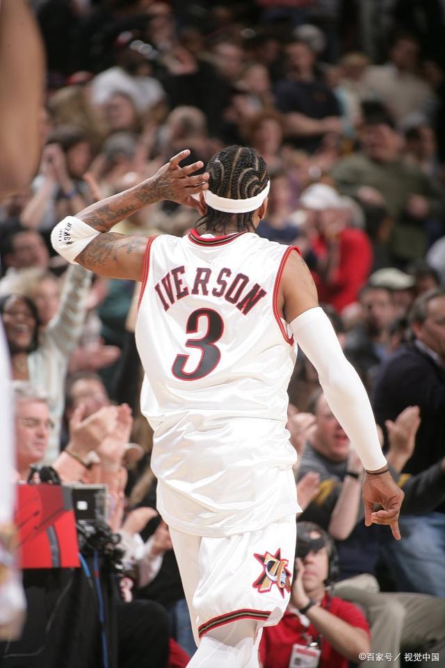 17岁厄瓜多尔中场神童横空出世，仅需20万欧转会费，4大欧洲豪门抢疯（17岁厄瓜多尔中场新星爆红，20万欧即可签下，四大豪门竞相出手）