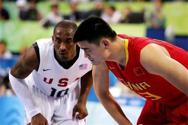 半场战报：斯图加特2-2奥格斯堡，昂达夫，米特尔施泰特点射，马森戈、法比安-里德破门（半场战况：斯图加特2-2奥格斯堡，昂达夫破门、米特尔施泰特点射，马森戈与法比安-里德回敬）