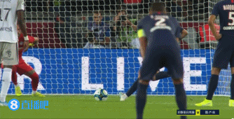 阿斯：皇马预计伯纳乌赛季营收超4亿欧，俱乐部总收入12.48亿（阿斯：伯纳乌本季预计创收超4亿欧，皇马俱乐部总营收达12.48亿欧）