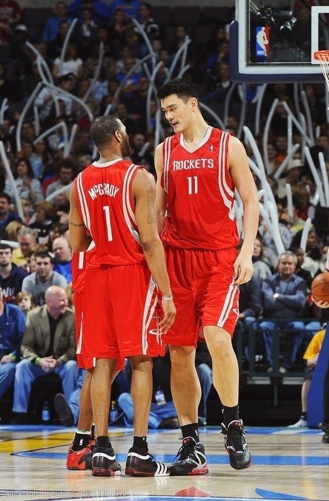 这庆祝动作太有梗了（这庆祝动作笑点拉满）