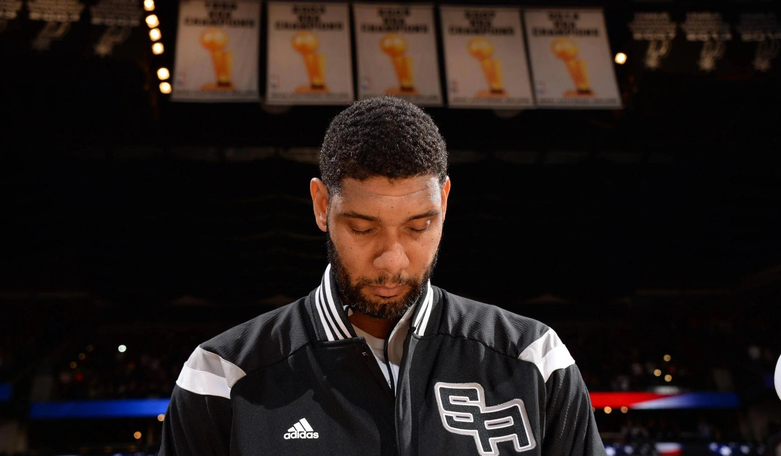 川超联赛出现暴力事件，凉山队球员比赛结束后飞踹裁判（川超联赛发生暴力冲突，凉山队员赛后飞踹裁判）