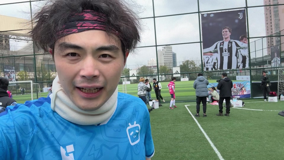 DO：拉松吸引了拜仁等俱乐部的关注，但冬窗不太可能离队（报道称：拉松获拜仁等队青睐，冬窗离队可能性不大）