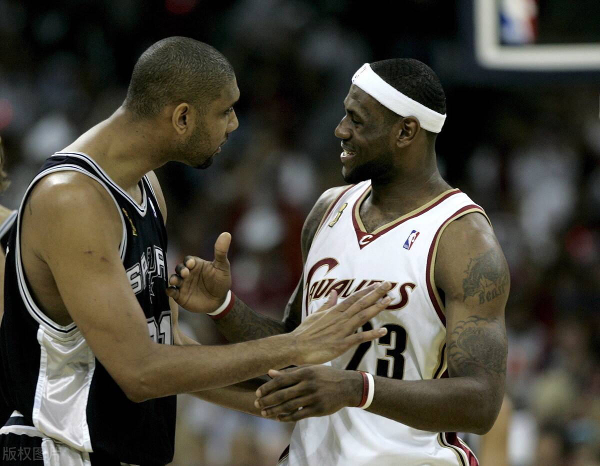 邵佳一告别西海岸球员：一天是你们教练，就永远是（邵佳一深情告别西海岸球员：当过一天你们的教练，便是一辈子）