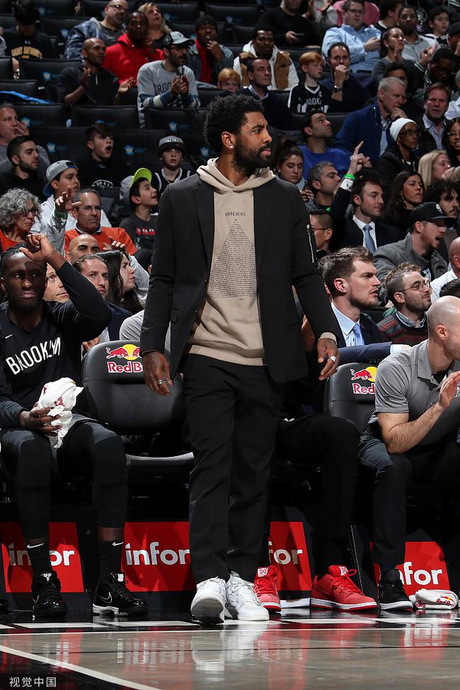 桑托斯高层力挺内马尔：天才总被误解，我们永远支持你（桑托斯高层为内马尔发声：天才常被误解，我们始终站在你这边）