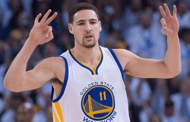 踢球者：于帕原则上愿意留在拜仁，但续约条款必须让他满意（踢球者：于帕倾向留守拜仁，但续约条件须令其满意）